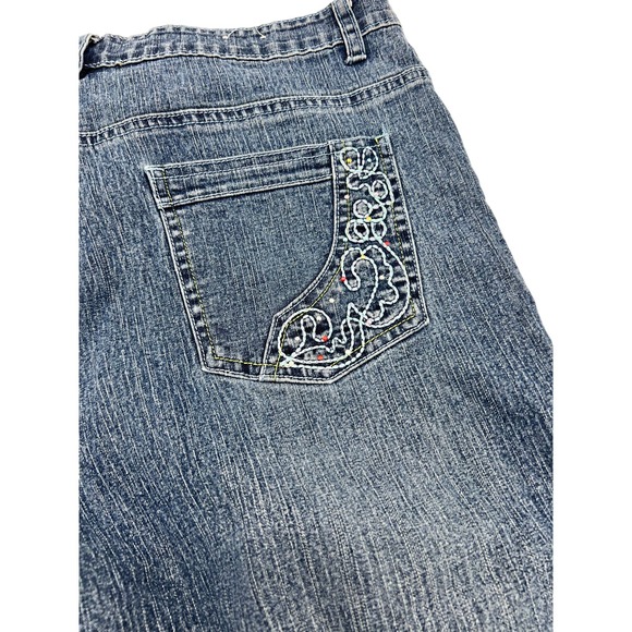 Cosmopolitan Denim Capri Embroidered beaded Jeans - Picture 9 of 9
